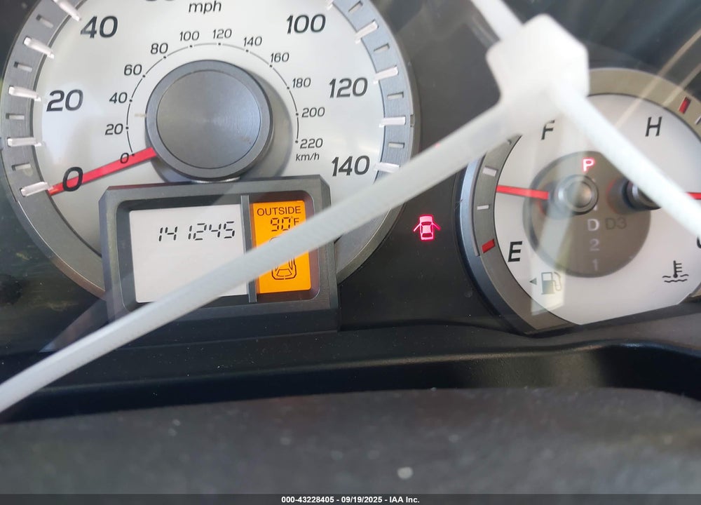 2015 HONDA PILOT VIN: 5FNYF4H56FB042093