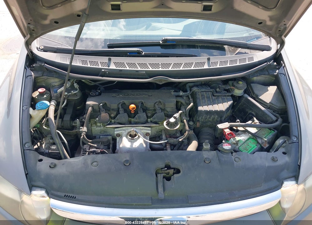 2007 HONDA CIVIC LX VIN: 1HGFA16547L052483