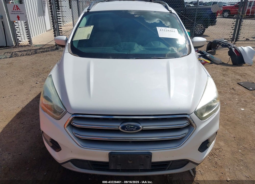 2017 FORD ESCAPE VIN: 1FMCU0GD8HUA15162