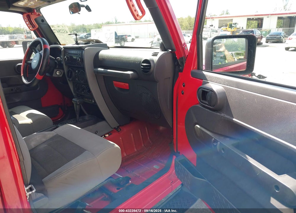 2008 JEEP WRANGLER UNLIMITED X VIN: 1J4GA39118L564138