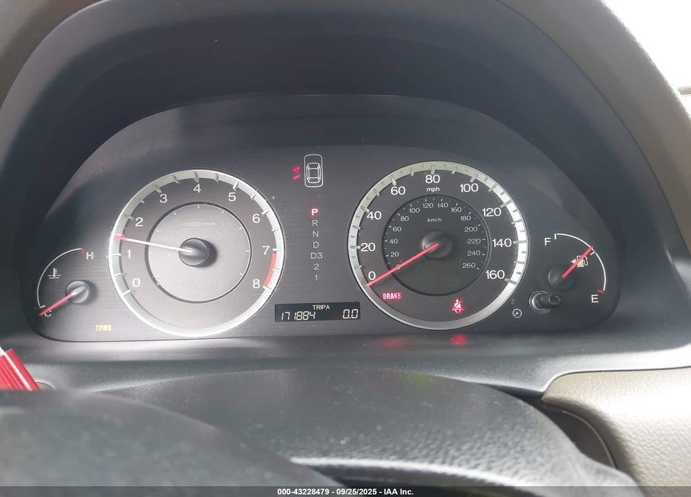 2009 HONDA ACCORD VIN: 1HGCP26899A007636