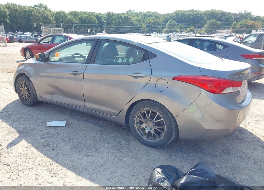 2011 HYUNDAI ELANTRA VIN: KMHDH4AE9BU080451