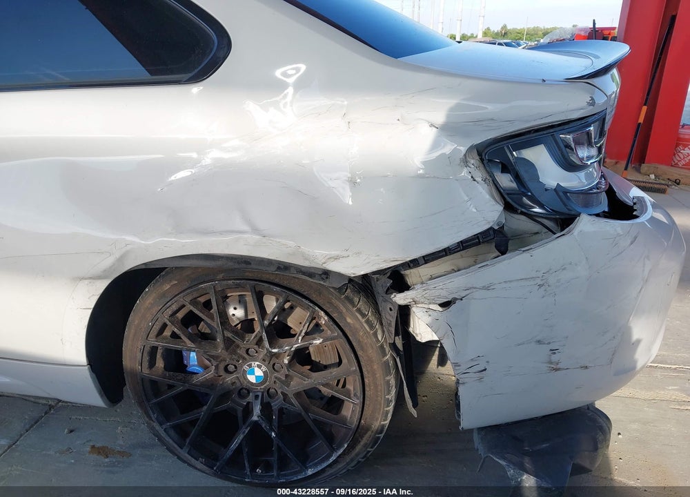 2017 BMW M2 VIN: WBS1H9C53HV786506