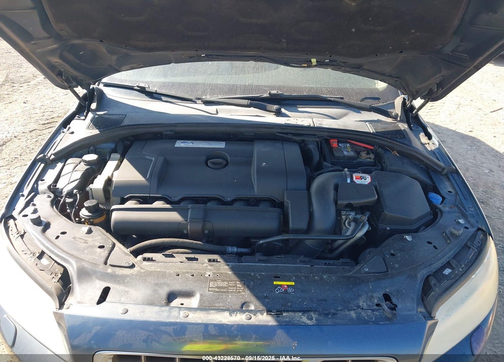 2009 VOLVO V70 3.2 VIN: YV1BW982791100809