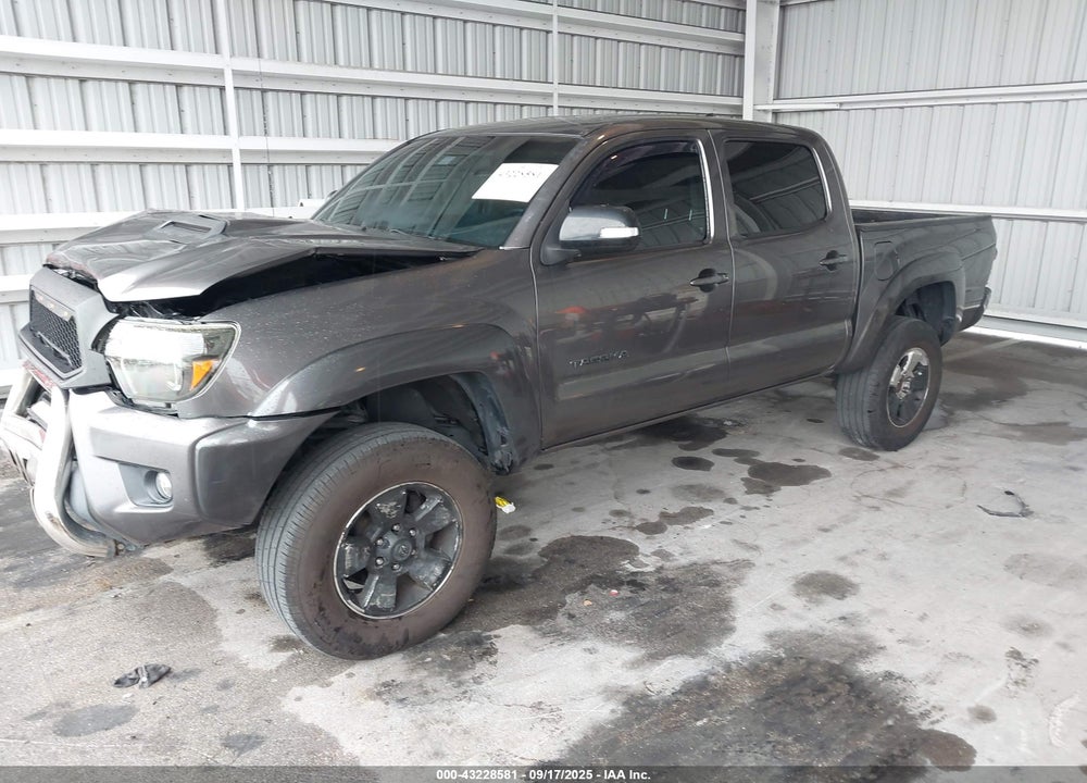 2015 TOYOTA TACOMA BASE V6 VIN: 5TFLU4EN9FX133854