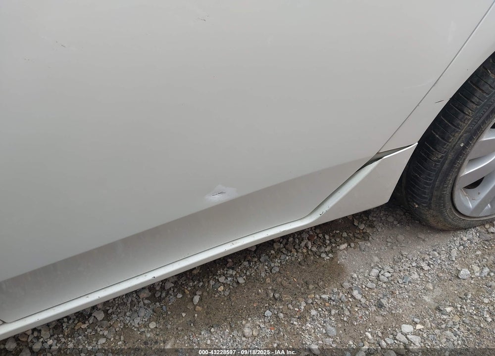 2010 ACURA TL VIN: 19UUA8F21AA021524