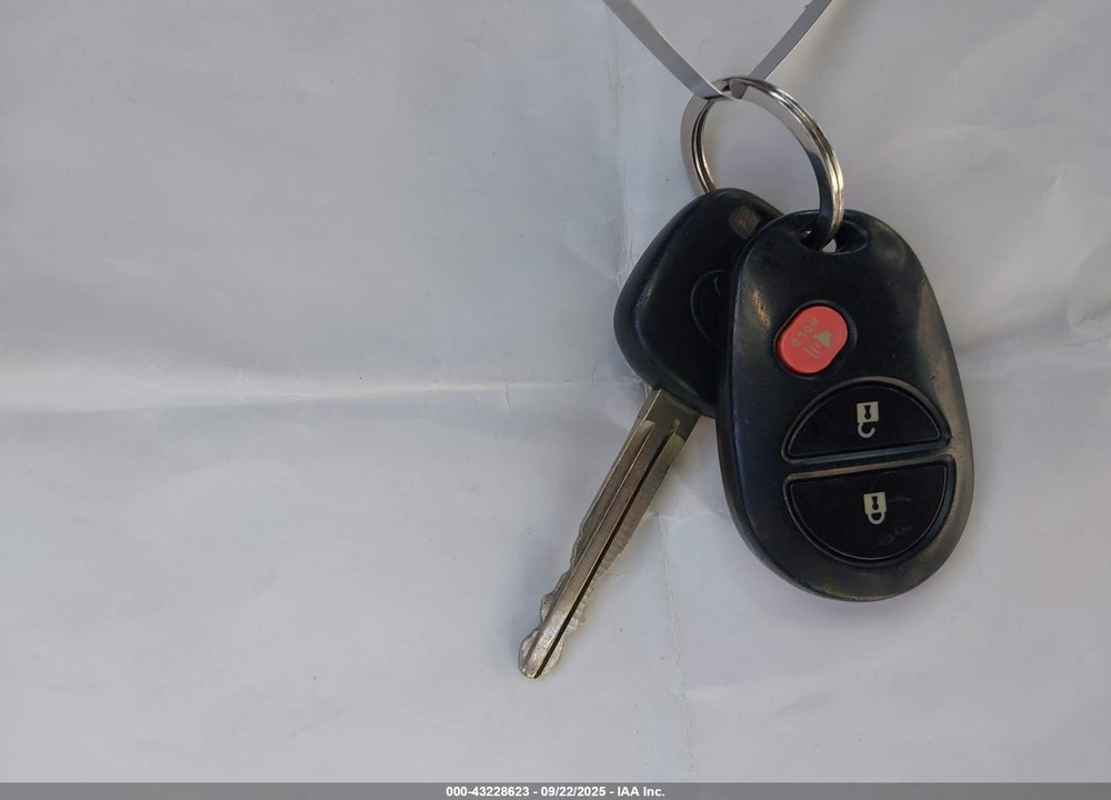 2010 TOYOTA HIGHLANDER VIN: JTEZA3EH7A2010286