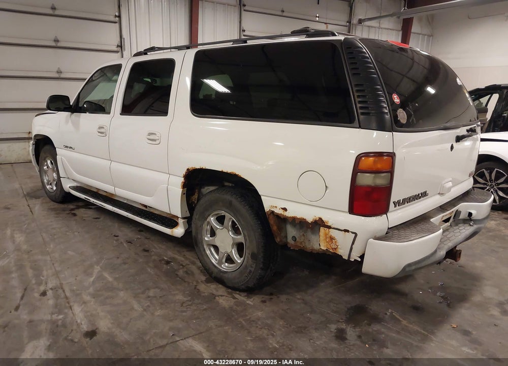 2002 GMC YUKON XL 1500 DENALI VIN: 1GKFK66U92J187029