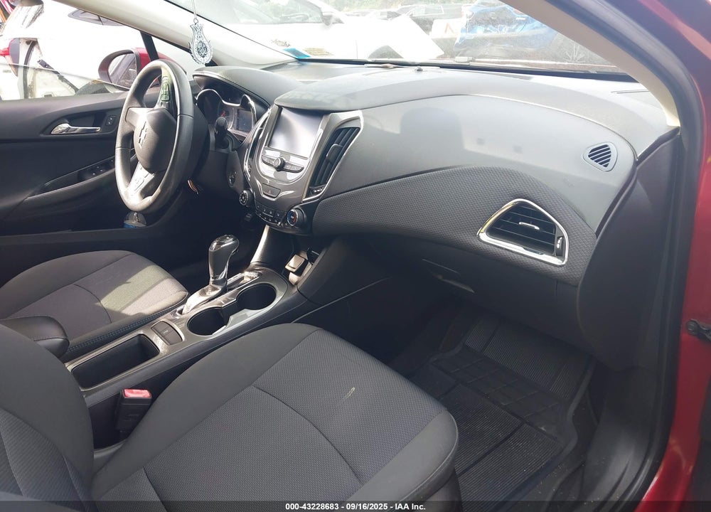 2018 CHEVROLET CRUZE VIN: 1G1BE5SM6J7127599