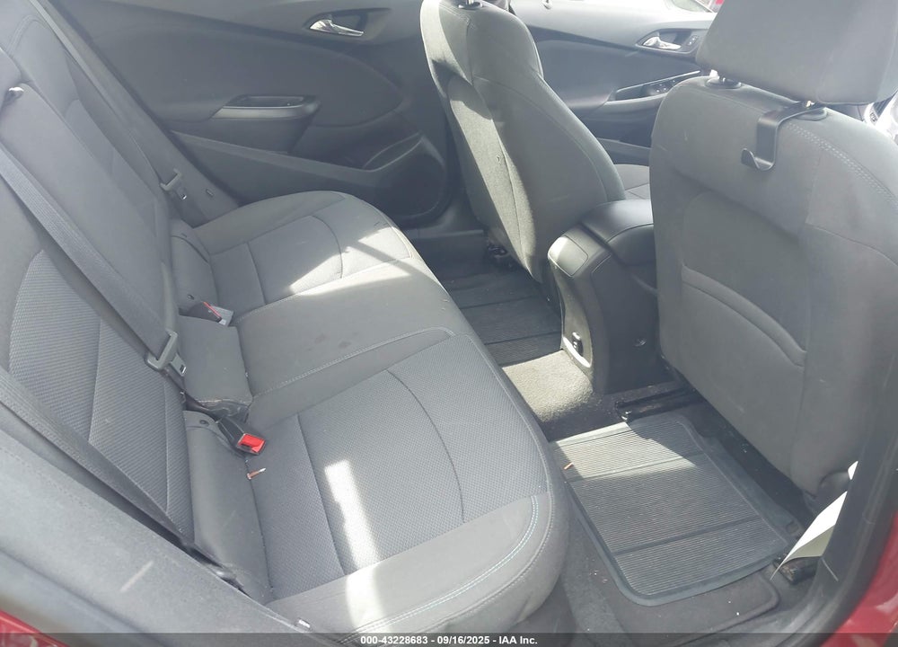 2018 CHEVROLET CRUZE VIN: 1G1BE5SM6J7127599