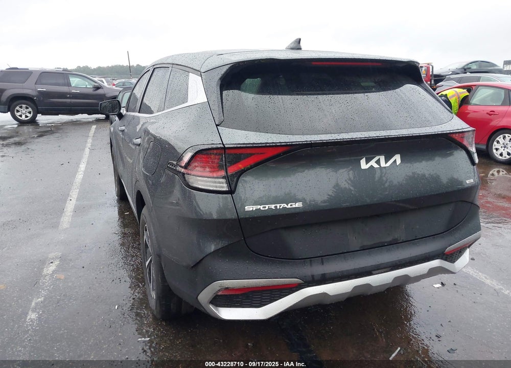 2023 KIA SPORTAGE HYBRID LX VIN: KNDPUCAGXP7041320