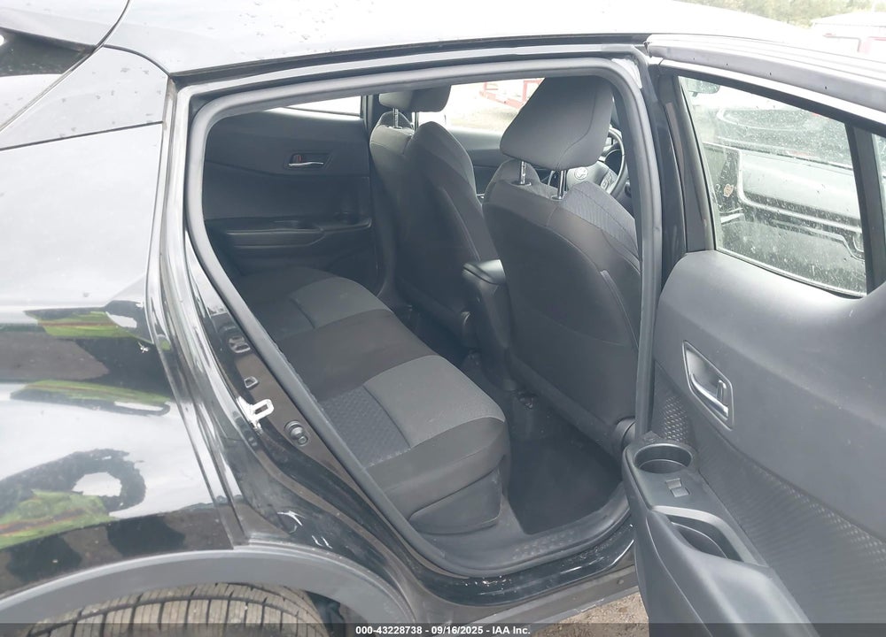 2021 TOYOTA C-HR VIN: JTNKHMBX4M1120883