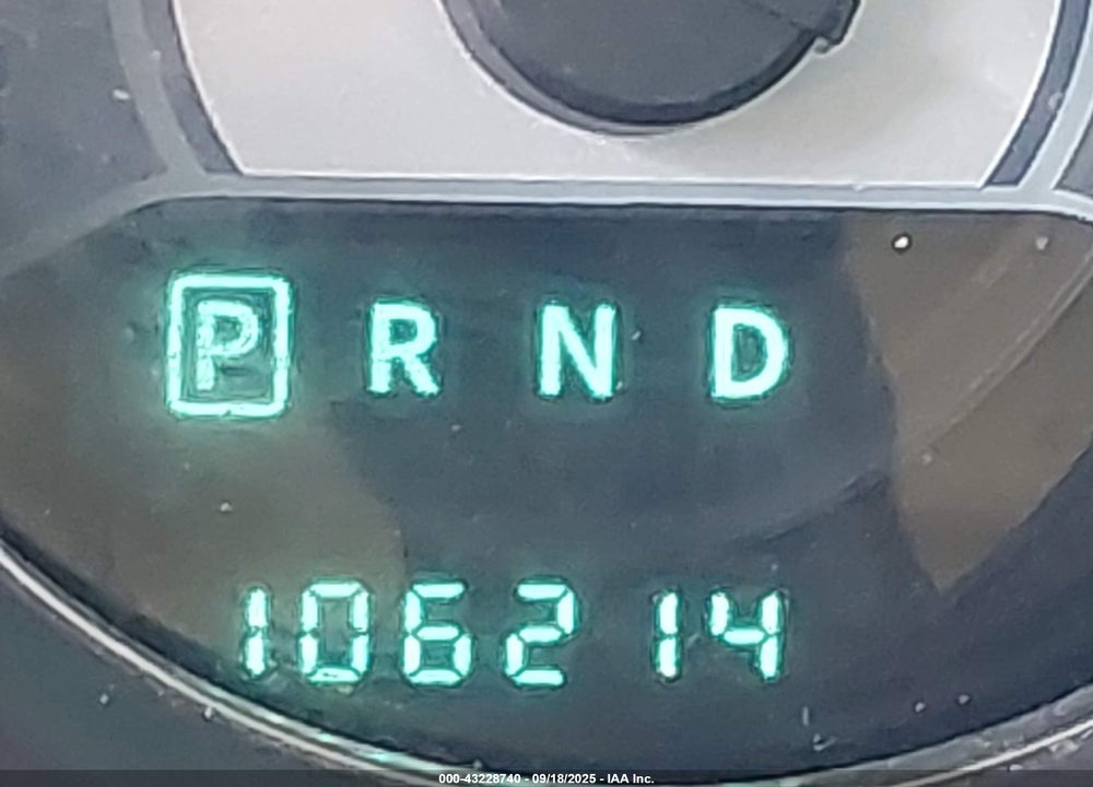 2013 CHRYSLER 200 VIN: 1C3CCBBB2DN505470