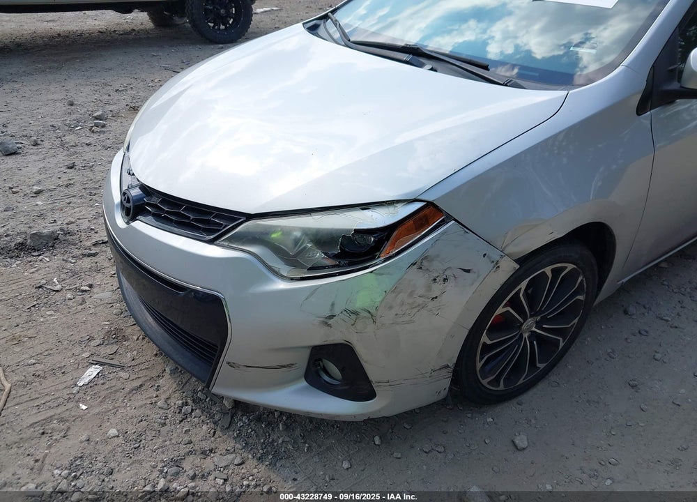 2016 TOYOTA COROLLA VIN: 5YFBURHE9GP397547