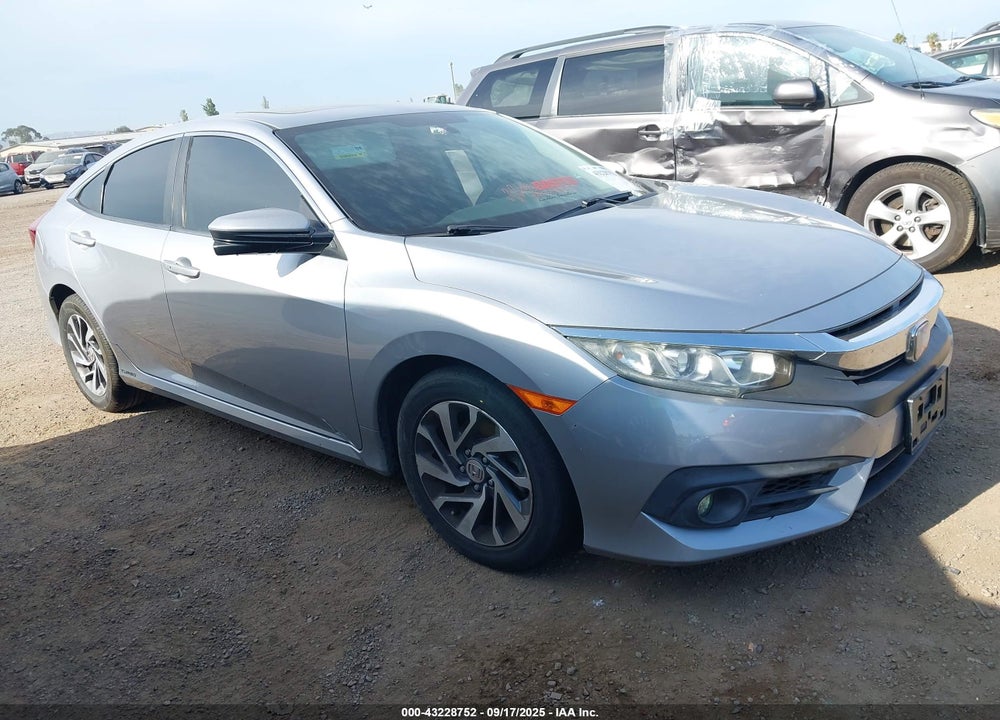 2018 HONDA CIVIC EX VIN: 2HGFC2F7XJH585203