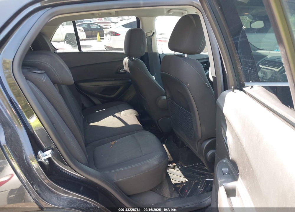 2016 CHEVROLET TRAX VIN: KL7CJPSB2GB585709