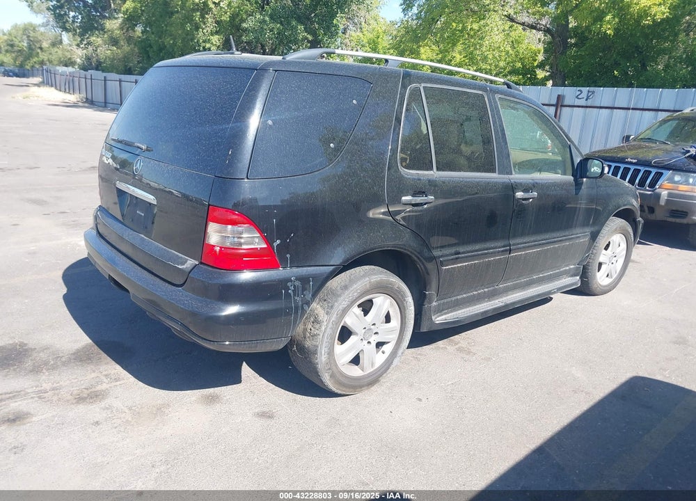 2005 MERCEDES-BENZ ML 500 4MATIC VIN: 4JGAB75E95A538267