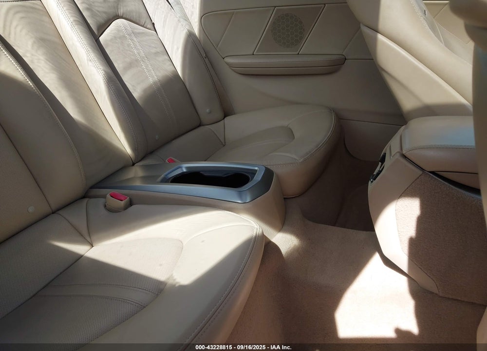 2011 CADILLAC CTS VIN: 1G6DS1ED1B0152601