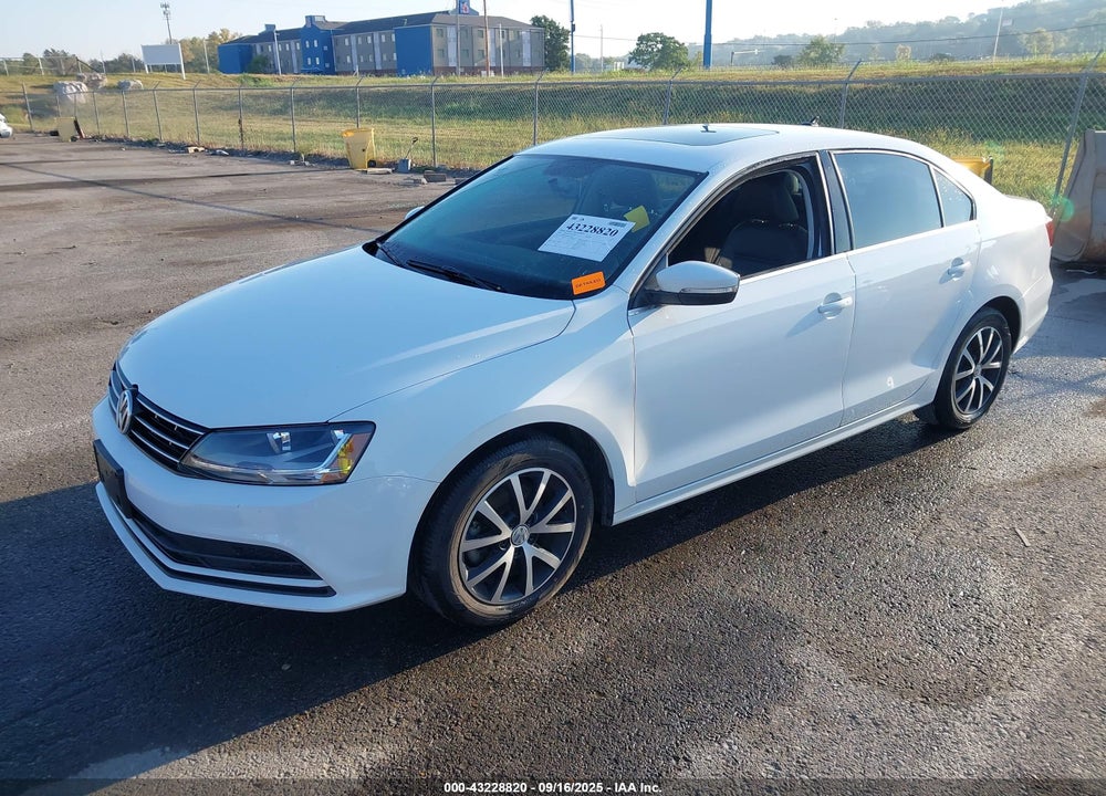 2018 VOLKSWAGEN JETTA 1.4T SE/1.4T WOLFSBURG EDITION VIN: 3VWDB7AJ8JM261707