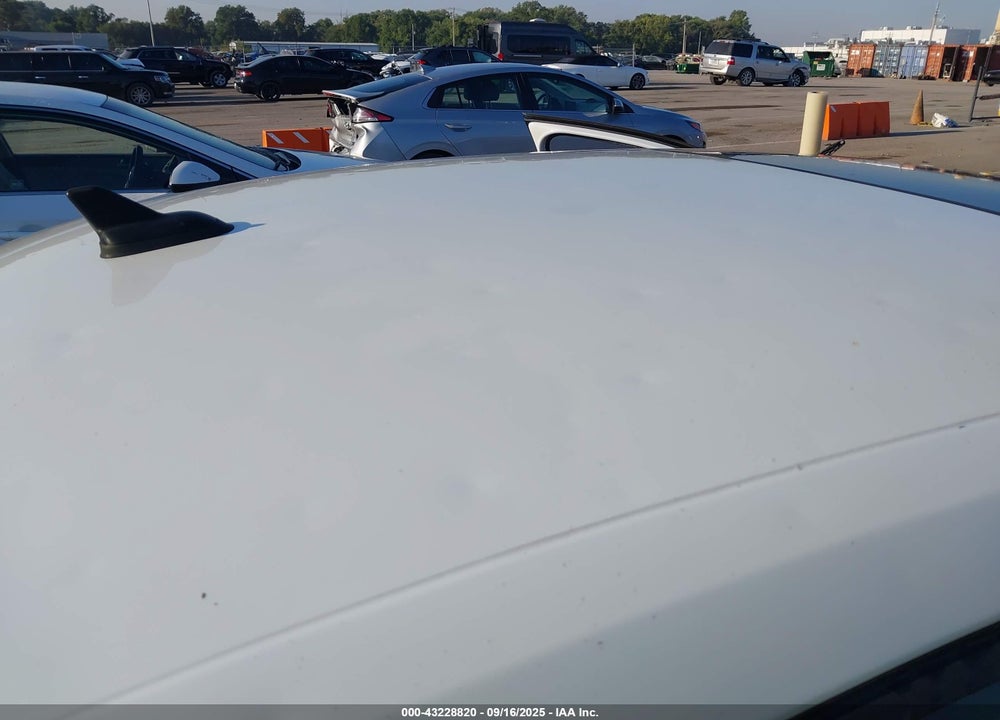 2018 VOLKSWAGEN JETTA 1.4T SE/1.4T WOLFSBURG EDITION VIN: 3VWDB7AJ8JM261707