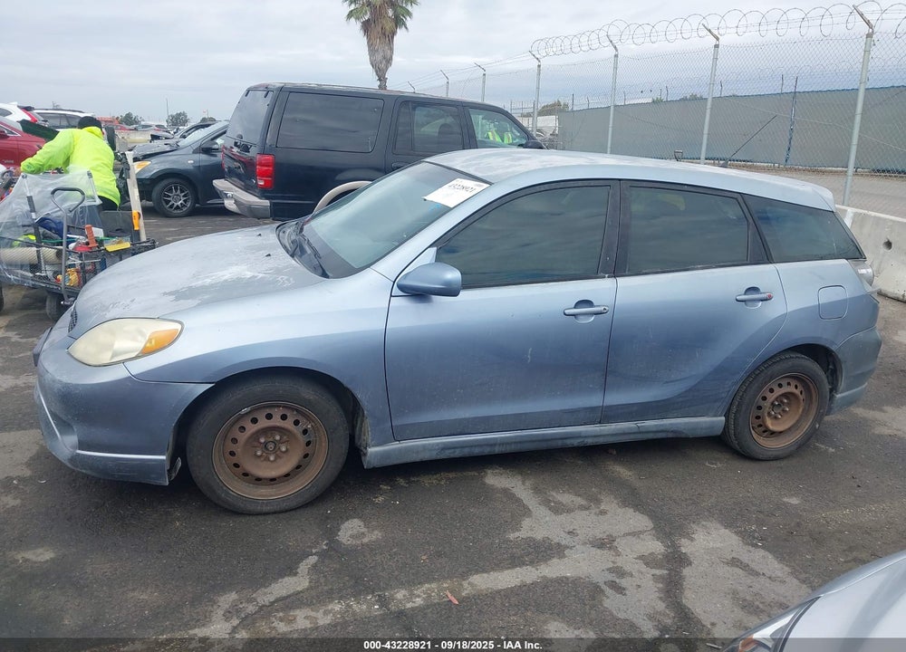 2005 TOYOTA MATRIX/XR VIN: 2T1KR32E15C411932