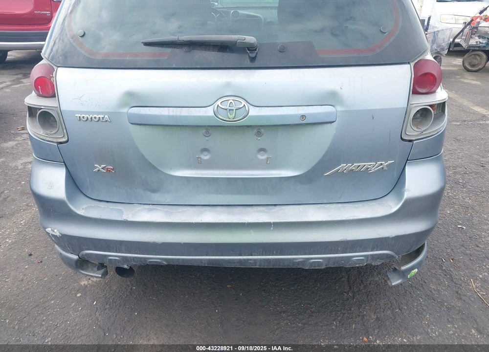 2005 TOYOTA MATRIX/XR VIN: 2T1KR32E15C411932