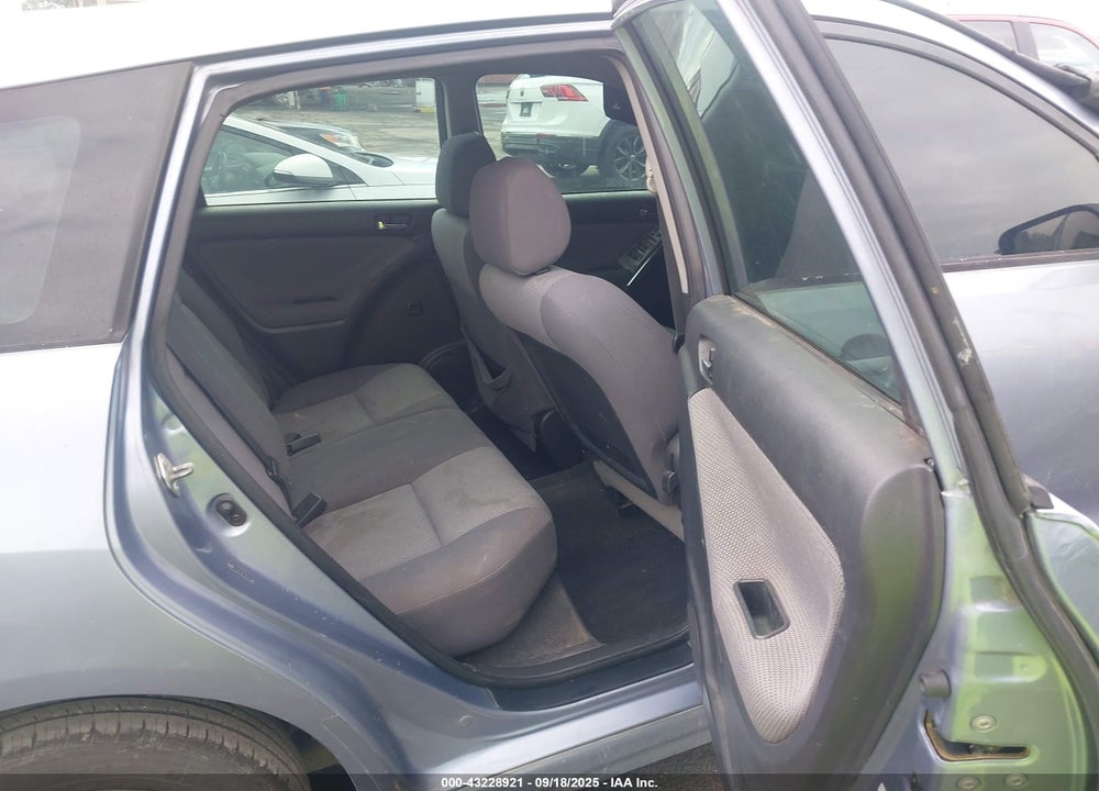 2005 TOYOTA MATRIX/XR VIN: 2T1KR32E15C411932