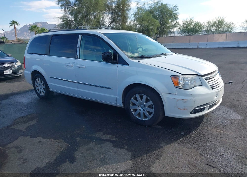 2015 CHRYSLER TOWN & COUNTRY TOURING VIN: 2C4RC1BG8FR730641