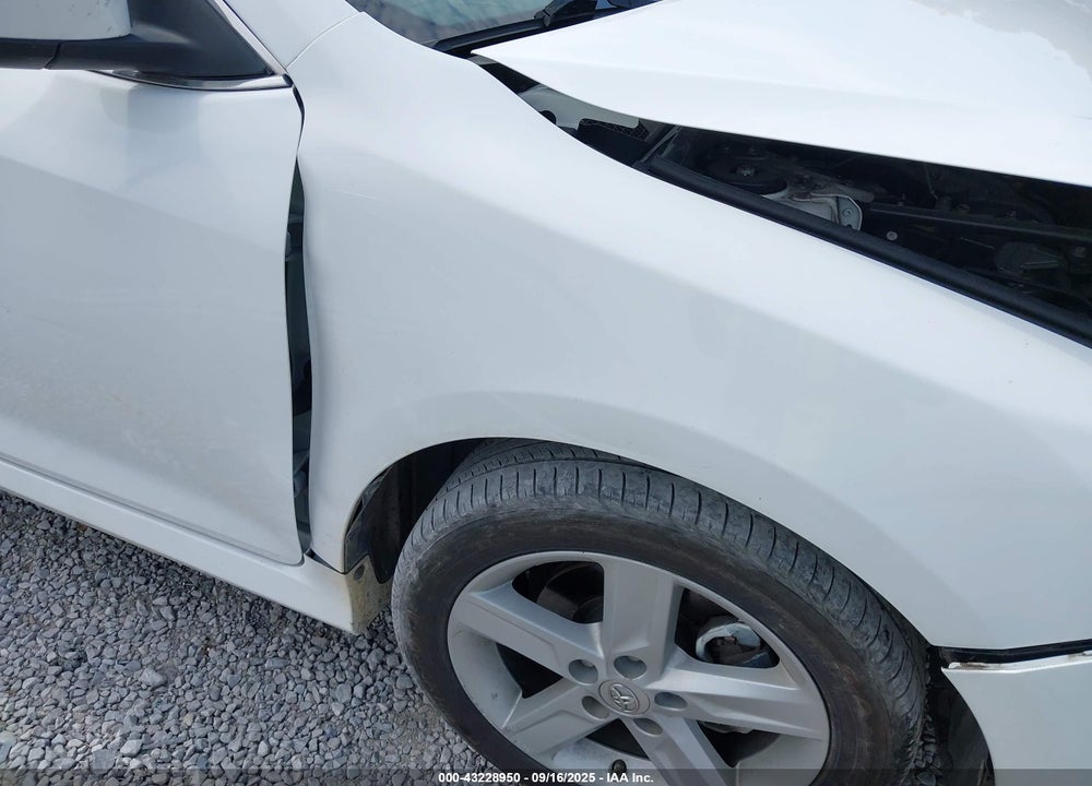2012 TOYOTA CAMRY SE VIN: 4T1BF1FK0CU556193