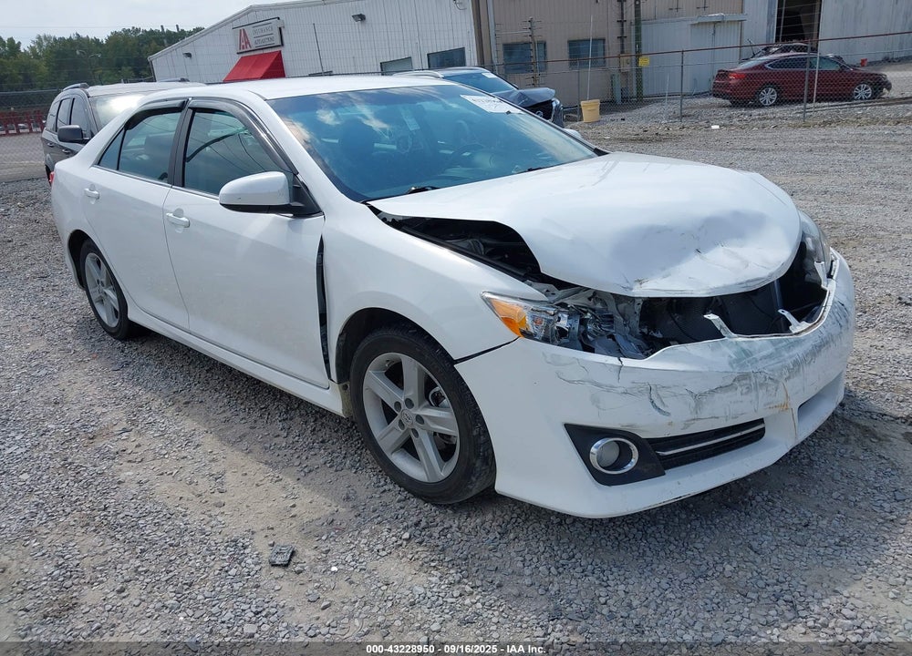 2012 TOYOTA CAMRY SE VIN: 4T1BF1FK0CU556193