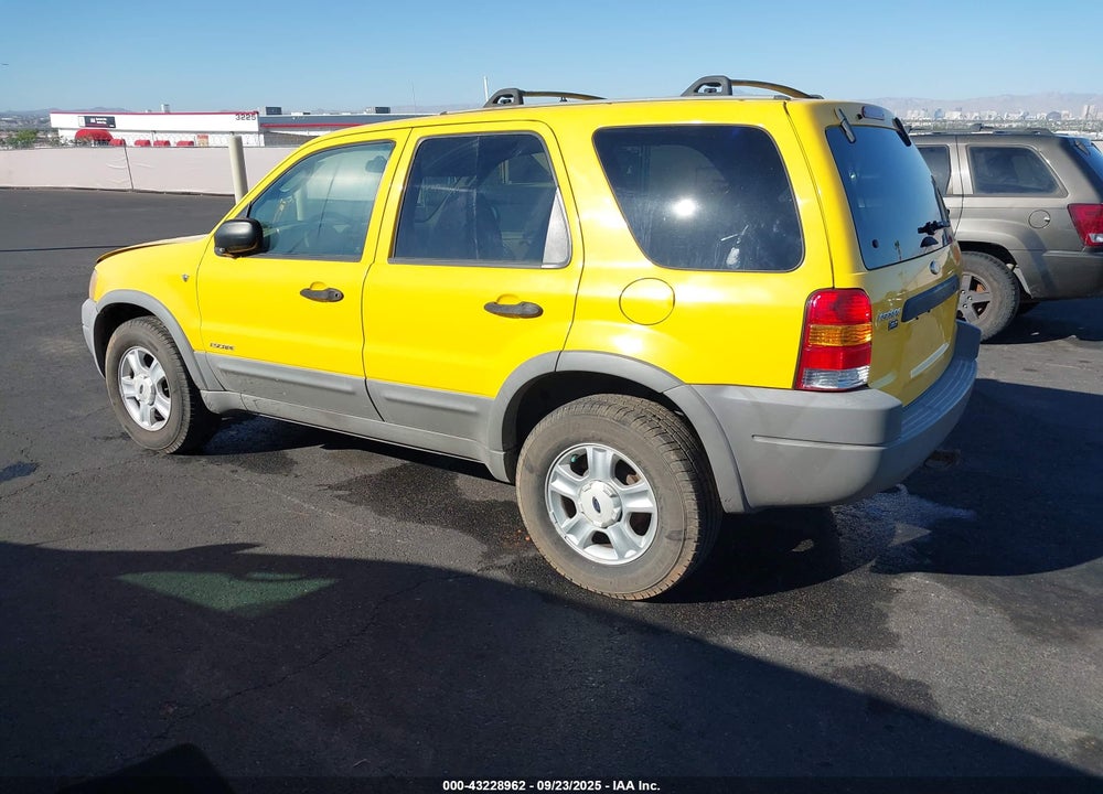 2001 FORD ESCAPE VIN: 1FMYU041X1KF54626