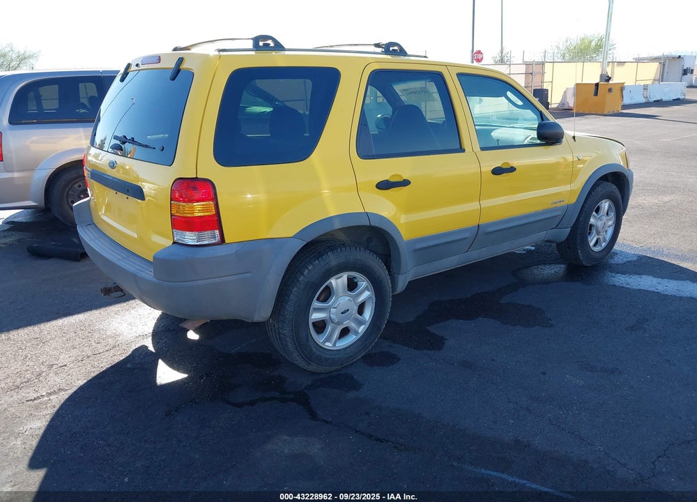 2001 FORD ESCAPE VIN: 1FMYU041X1KF54626