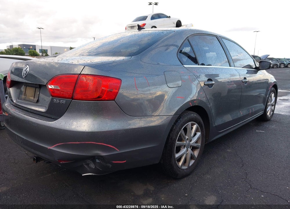 2013 VOLKSWAGEN JETTA VIN: 3VWDP7AJ5DM436646