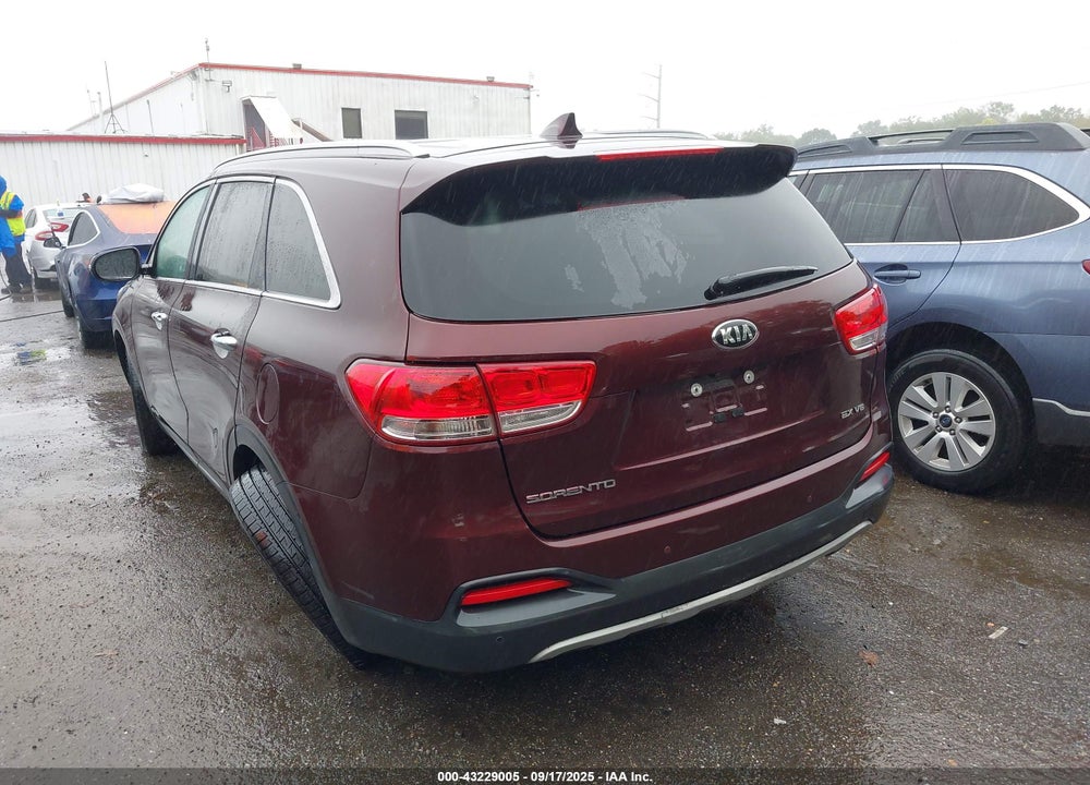 2017 KIA SORENTO VIN: 5XYPHDA58HG282953