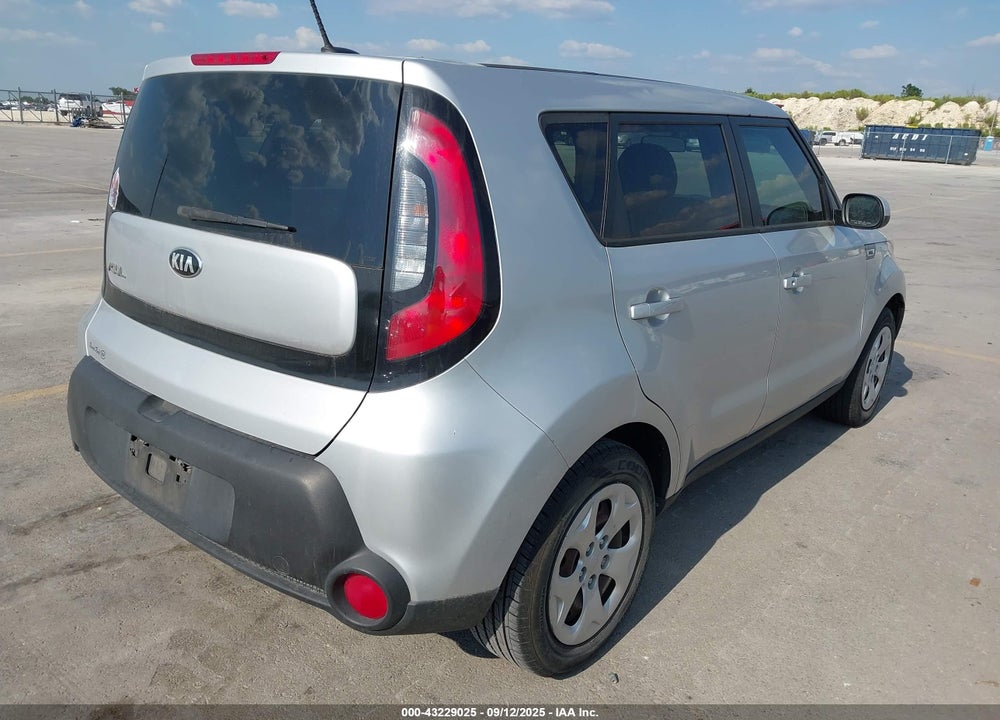 2015 KIA SOUL VIN: KNDJN2A24F7750275