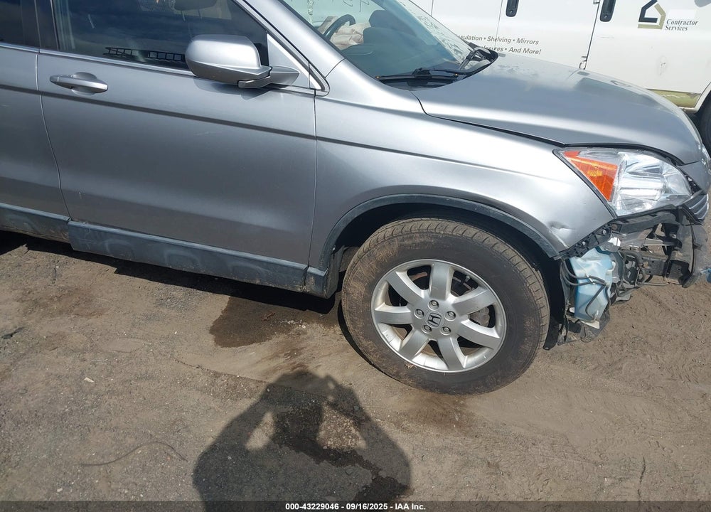 2007 HONDA CR-V VIN: JHLRE48717C007987