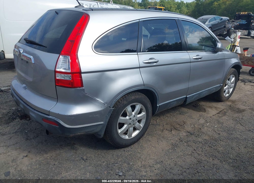 2007 HONDA CR-V VIN: JHLRE48717C007987