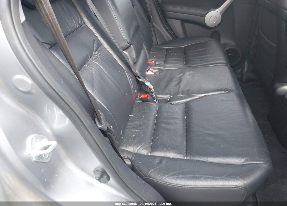 2007 HONDA CR-V VIN: JHLRE48717C007987