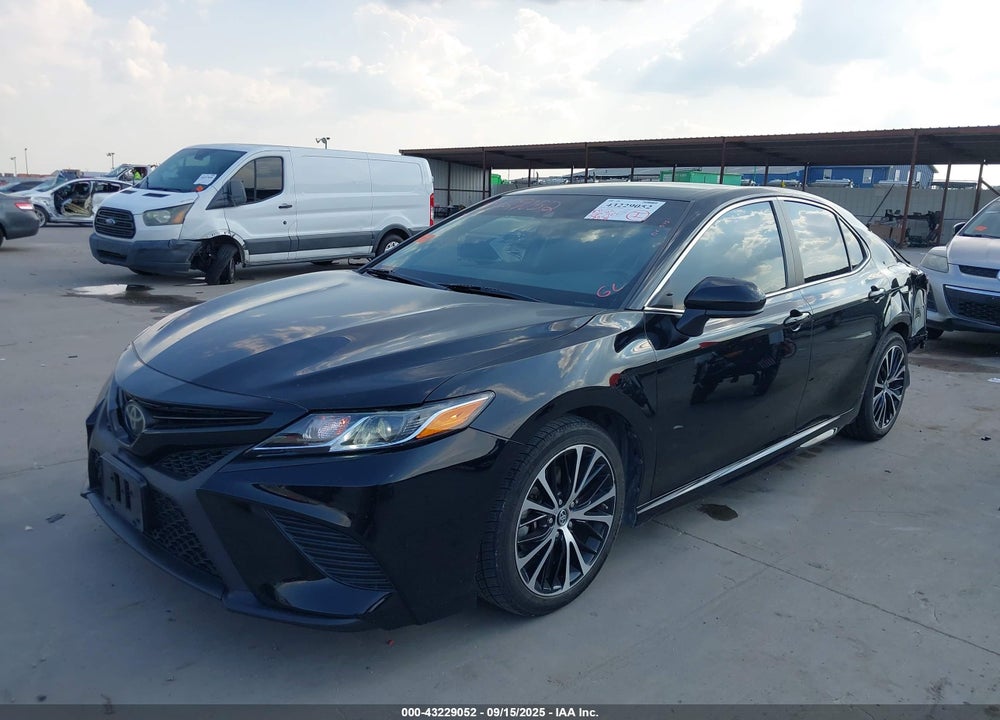 2019 TOYOTA CAMRY VIN: 4T1B11HK6KU237181