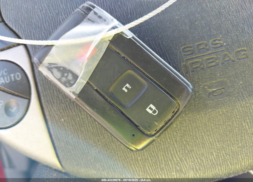 2007 TOYOTA PRIUS VIN: JTDKB20U677613467