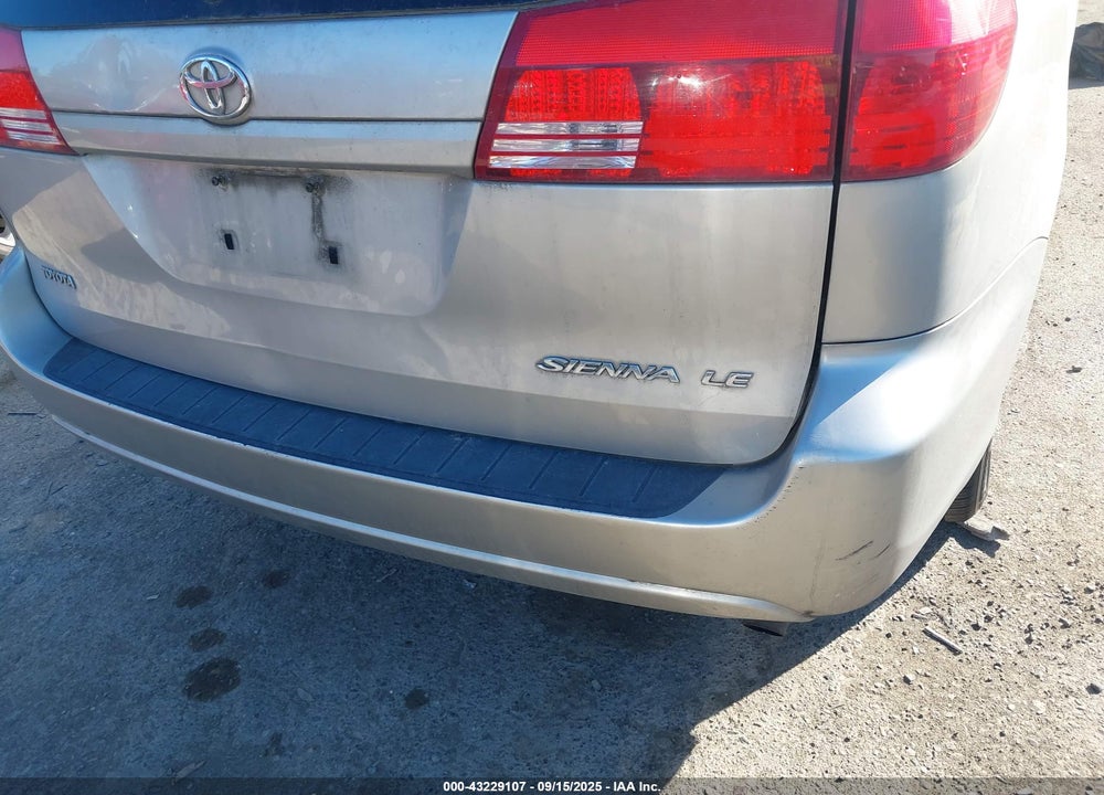 2004 TOYOTA SIENNA LE VIN: 5TDZA23C74S072824