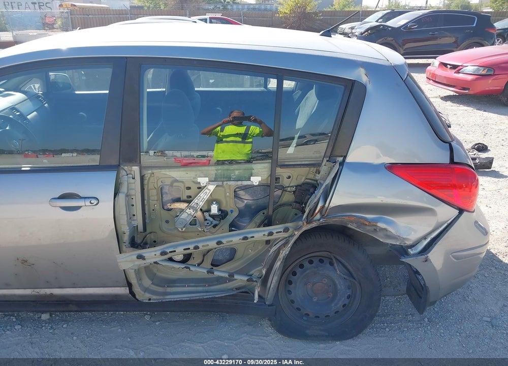 2010 NISSAN VERSA 1.8S VIN: 3N1BC1CP2AL412099