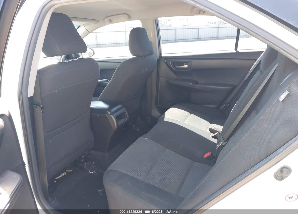 2015 TOYOTA CAMRY VIN: 4T4BF1FK2FR482611