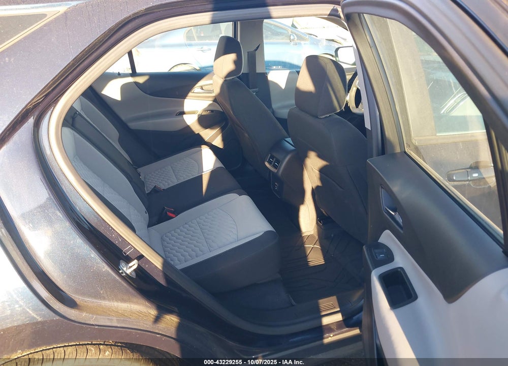 2021 CHEVROLET EQUINOX FWD LS VIN: 3GNAXHEV5MS104332