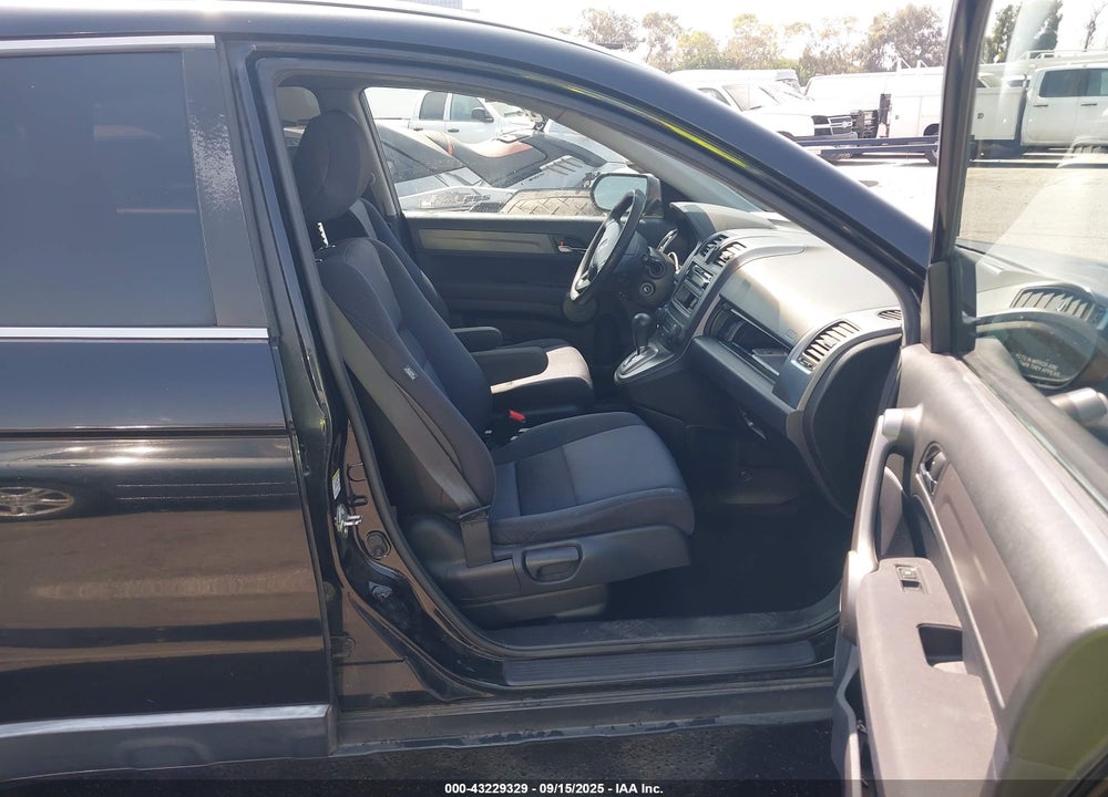 2009 HONDA CR-V LX VIN: JHLRE38399C000408