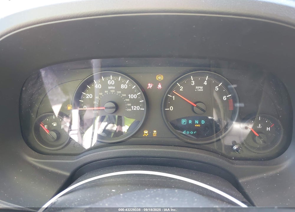 2012 JEEP COMPASS LATITUDE VIN: 1C4NJDEB6CD621096