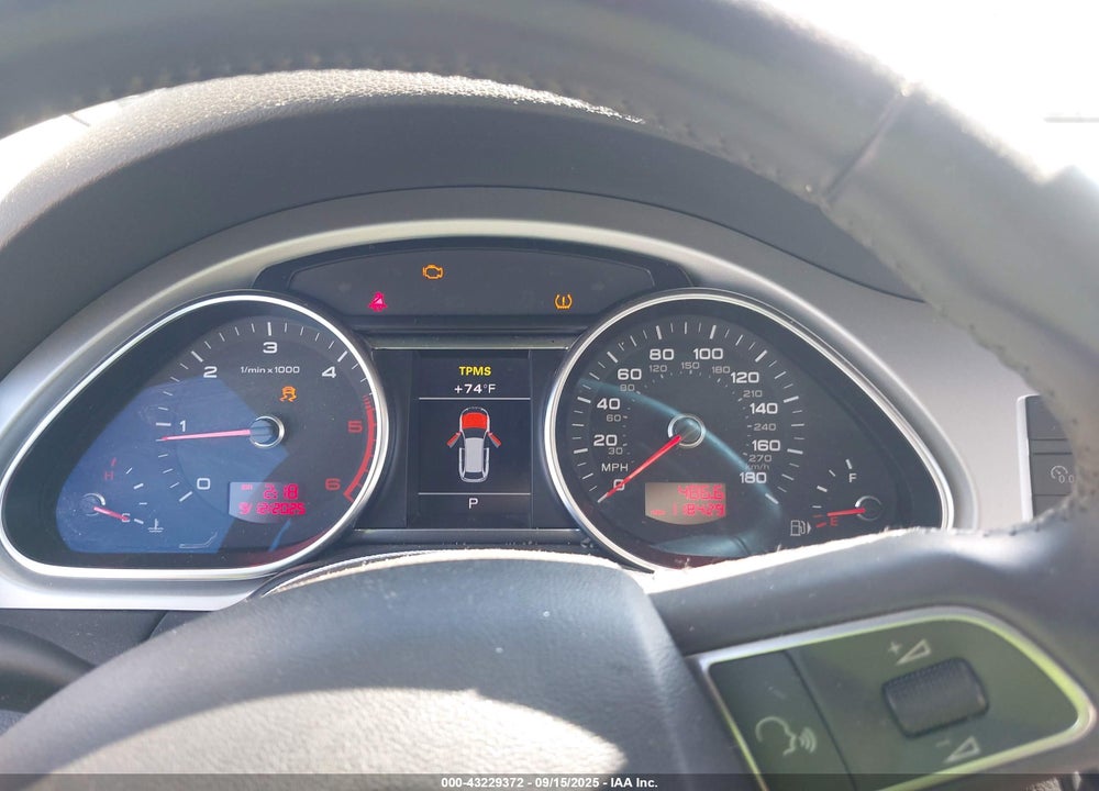 2011 AUDI Q7 3.0L TDI PREMIUM PLUS VIN: WA1LMAFE9BD003317