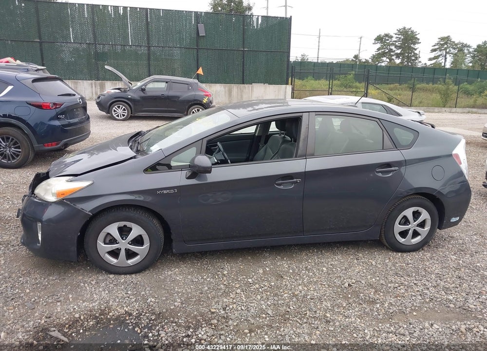 2014 TOYOTA PRIUS VIN: JTDKN3DU4E1808751