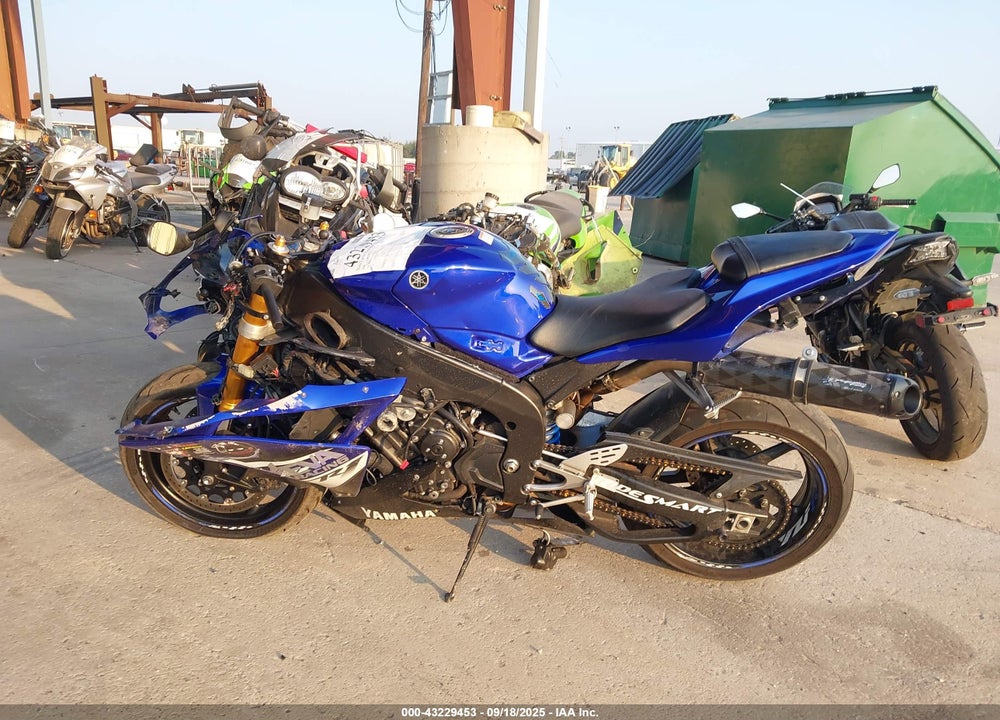 2008 YAMAHA YZFR1 VIN: JYARN20E38A012936