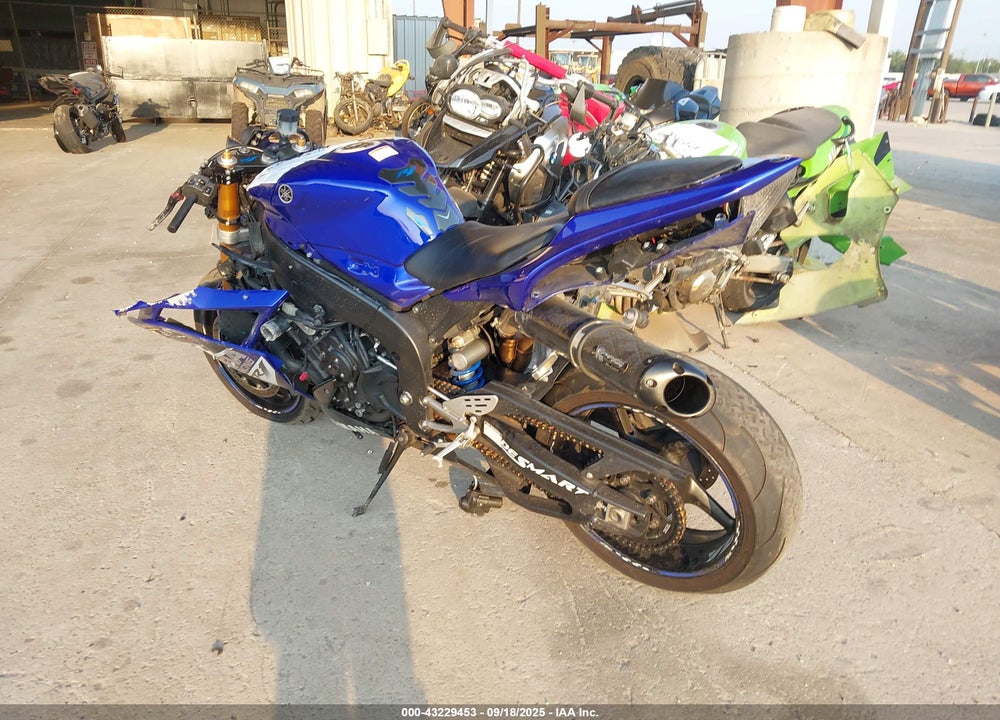 2008 YAMAHA YZFR1 VIN: JYARN20E38A012936